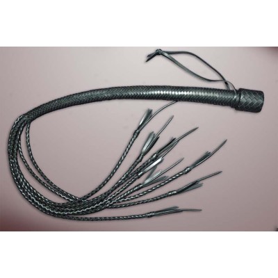 The whip "Flexible Viper - eight stings"